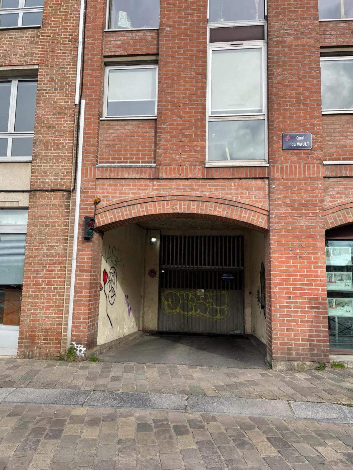 Appartement Spacieux Et Calme, 3 Chambres, Ideal Familles Et Professionnels, Vieux 里尔 外观 照片